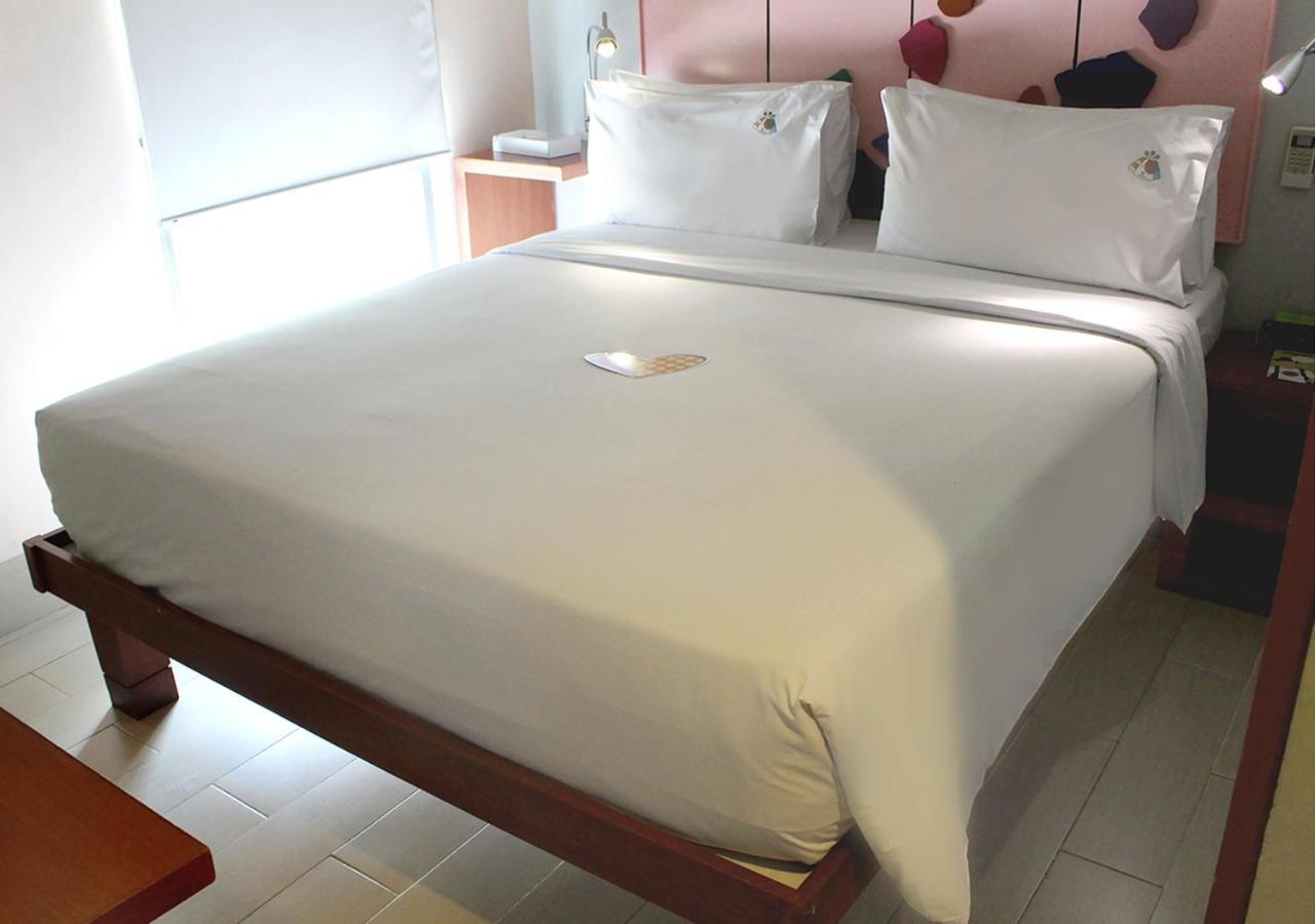 MaxOneHotels.com アット サバン ジャカルタ エクステリア 写真